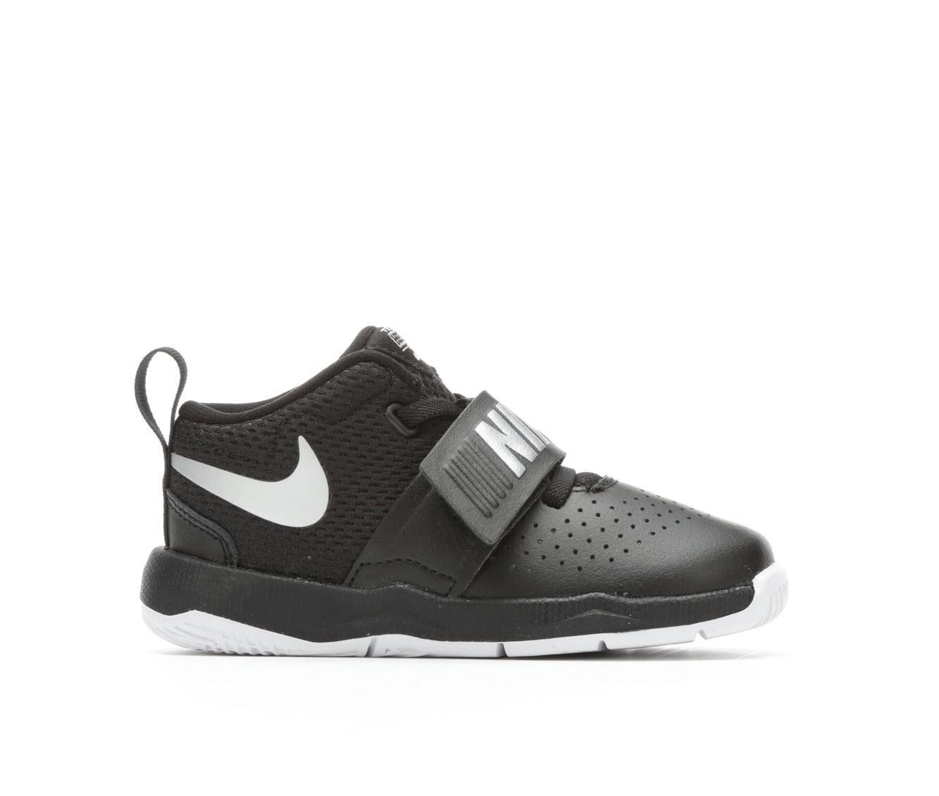Nike Team Hustle D 8 TD Metallic Silver-White Basketball Shoes  (Size: US 6C)